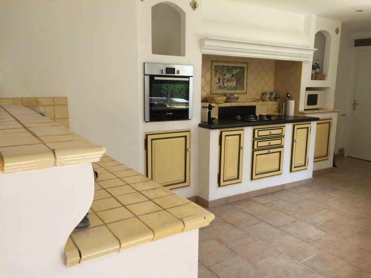 Villa « Chanterie » Villecroze Ngoại thất bức ảnh